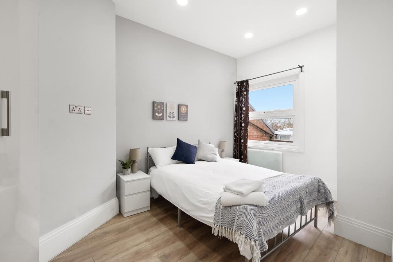 Appartamento 3Br Duplex Penthouse Harrow Centre Esterno foto