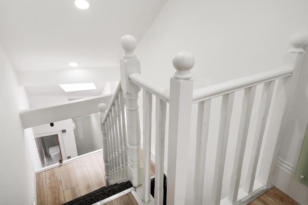 Appartamento 3Br Duplex Penthouse Harrow Centre Esterno foto