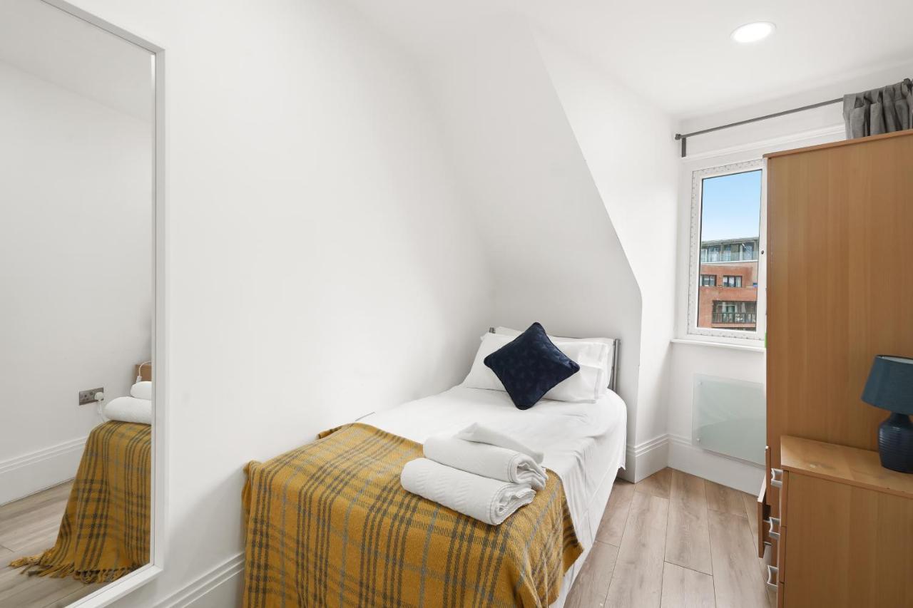 Appartamento 3Br Duplex Penthouse Harrow Centre Esterno foto